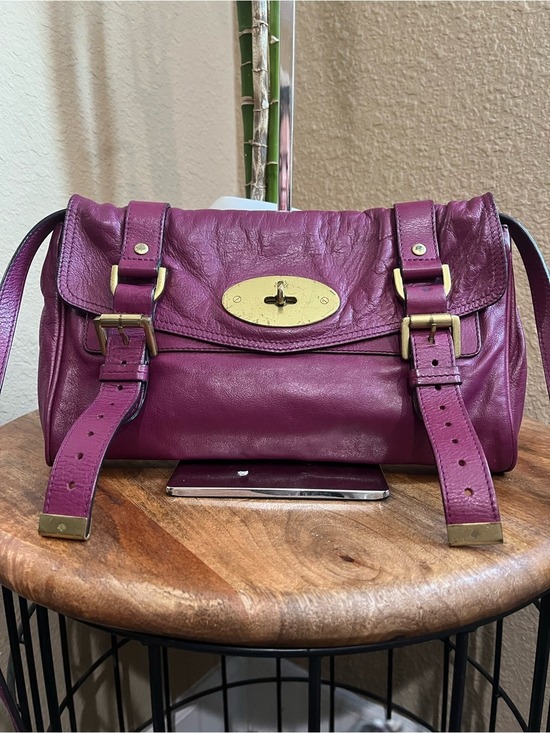 Mulberry Handbags - MULBERRY RARE VINTAGE TRIM ALEXA IN BERRY LEATHER